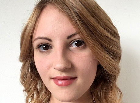 knygų kolekcija: Nicola Kinnear