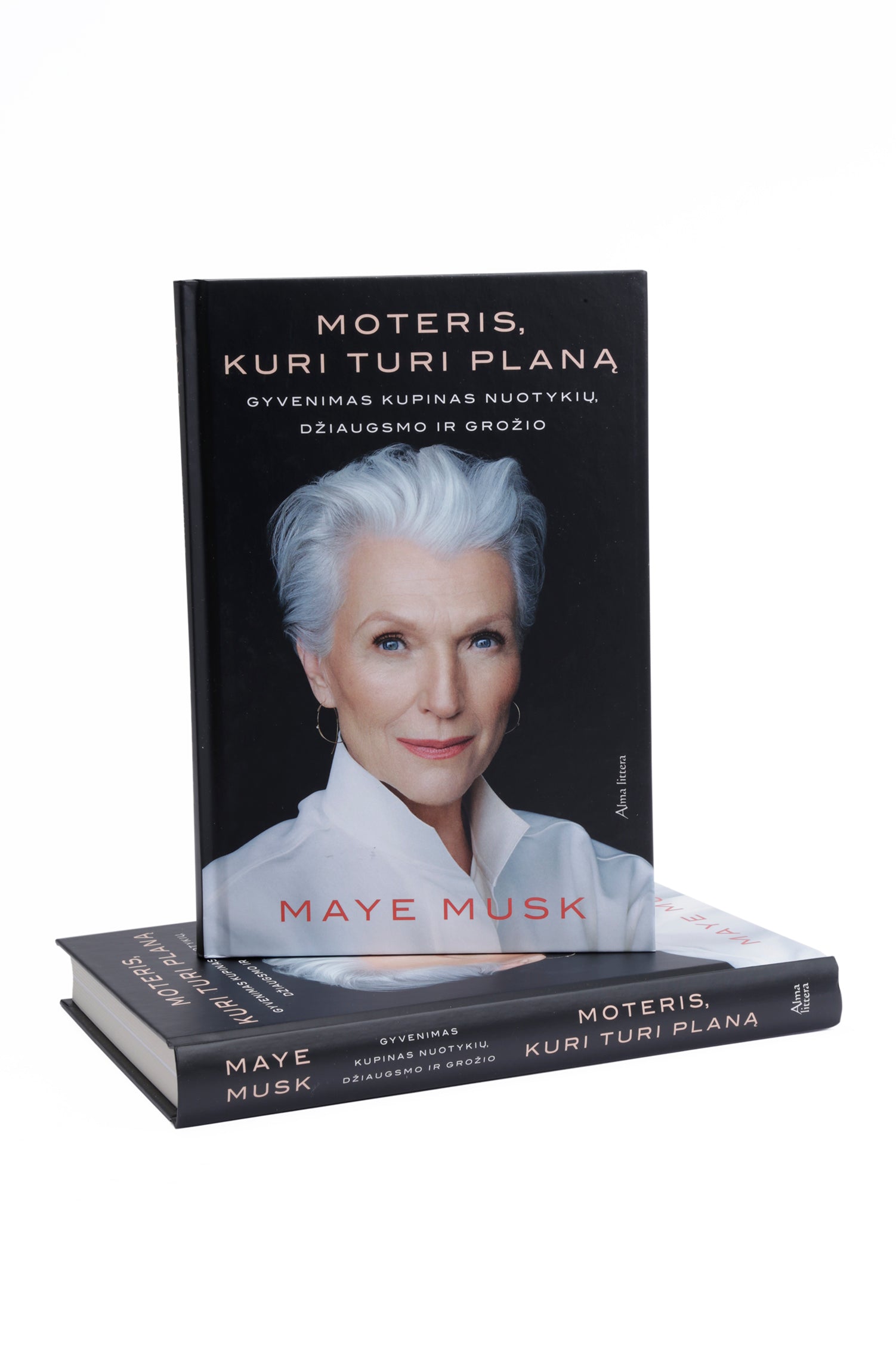 Moteris, kuri turi planą. Gyvenimas kupinas nuotykių, džiaugsmo ir grožio