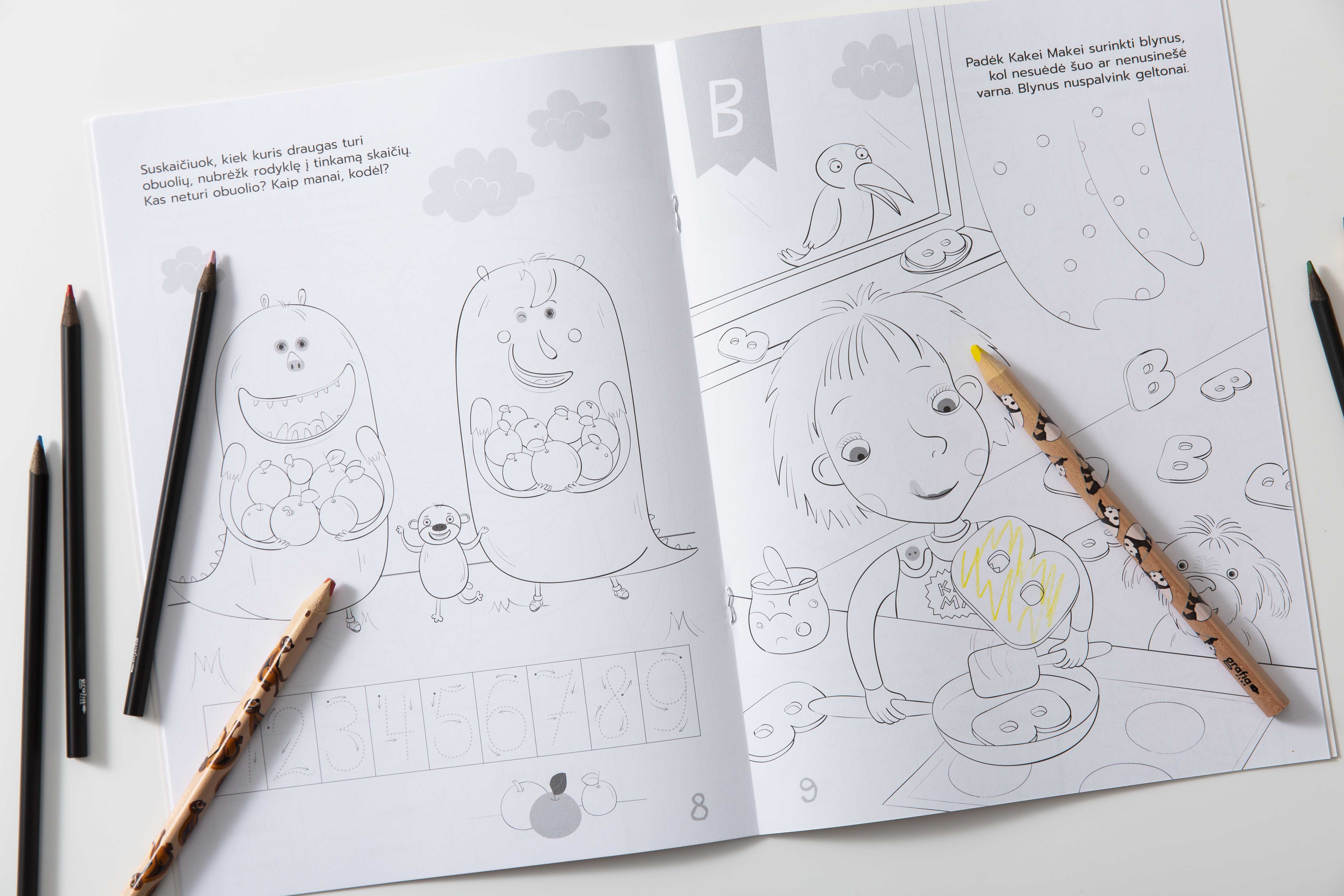 Kakė Makė.Spalvinu raideles ir skaičiukus