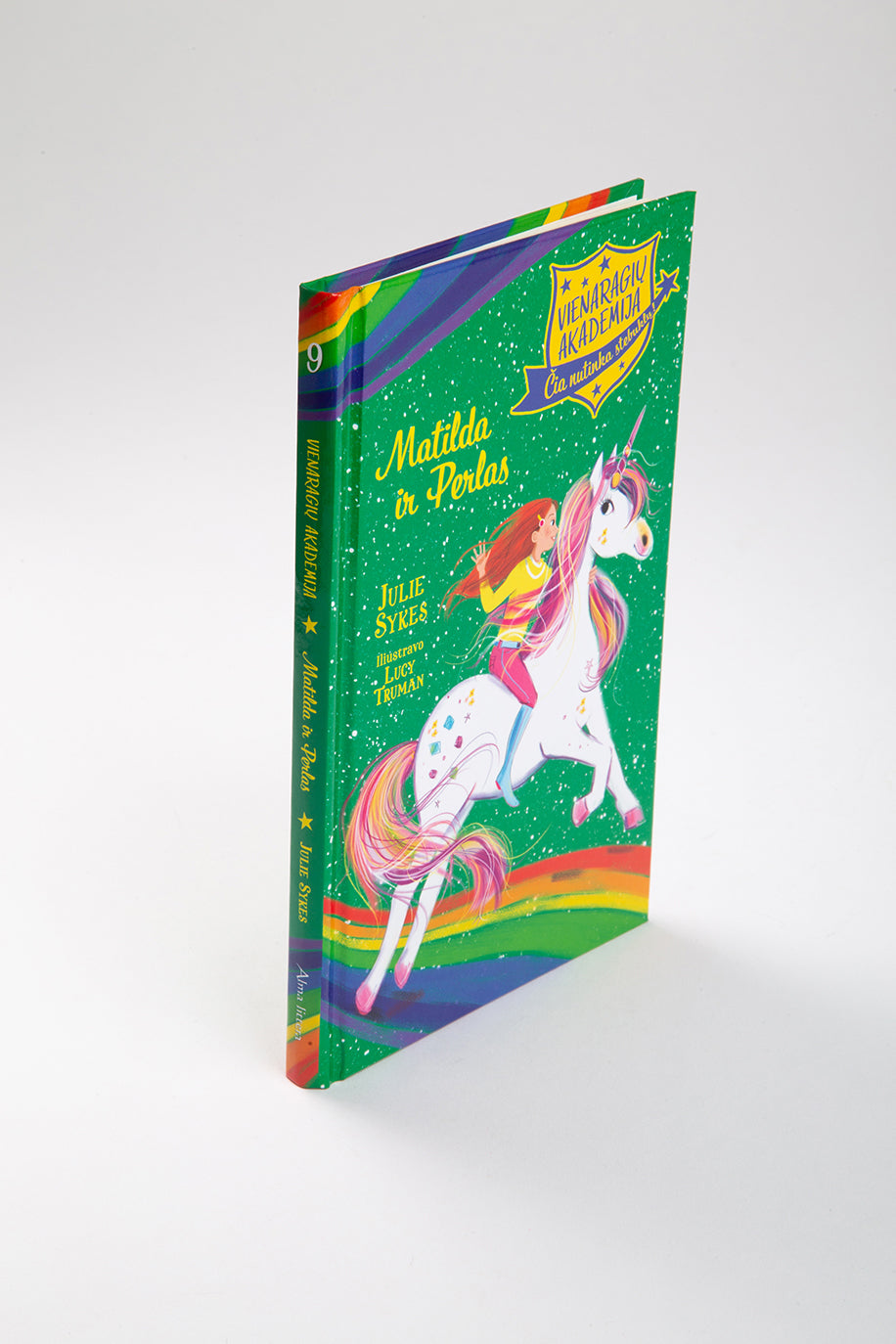 Vienaragių akademija. Matilda ir Perlas