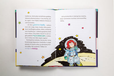 Ragana Lilė skrenda į Mėnulį