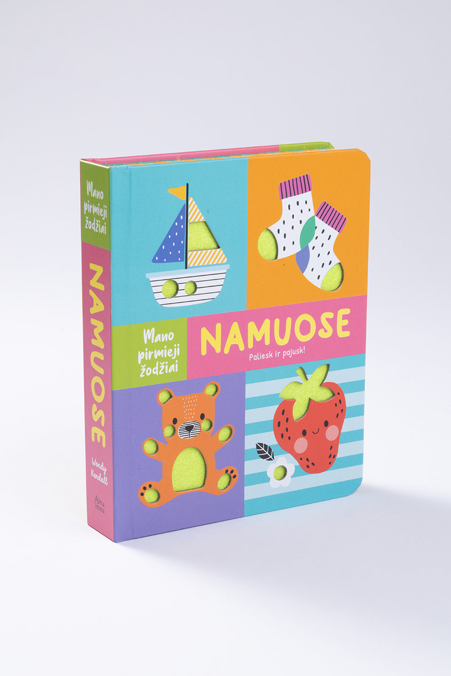 Mano pirmieji žodžiai. Namuose