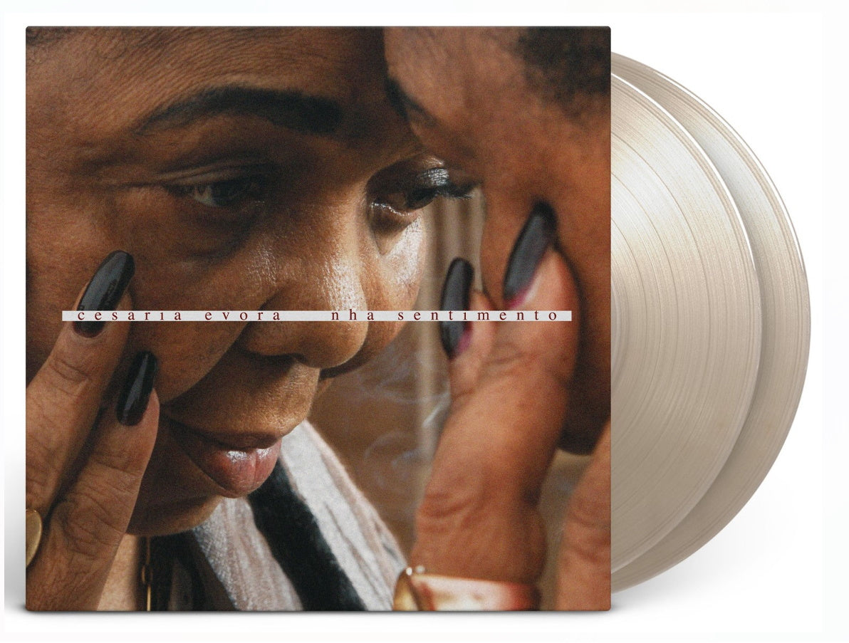 Césaria Évora: Nha Sentimento (180g) (Limited Numbered 15th A nniversary Edition) (Crystal Clear Vinyl) - 2LP