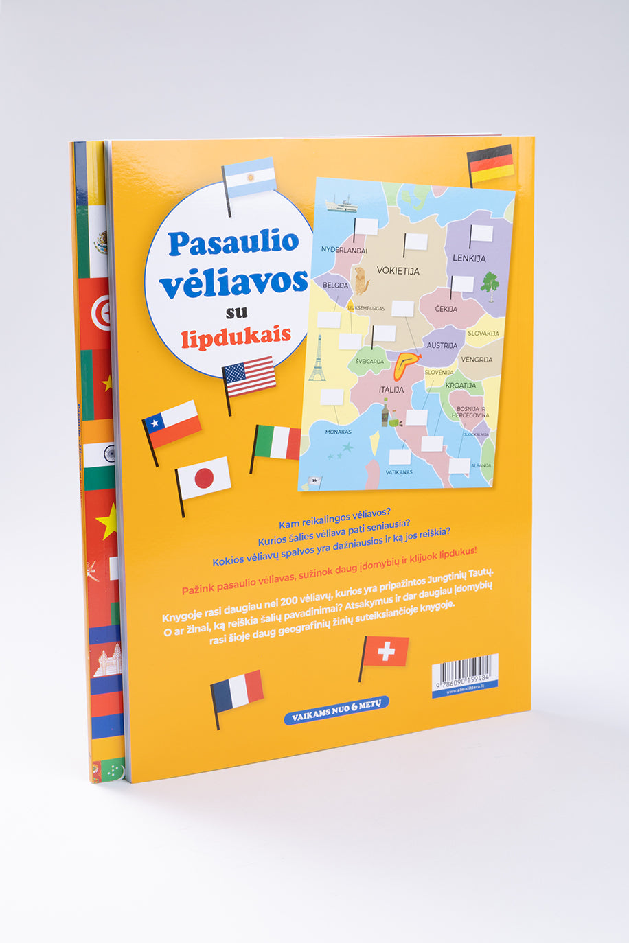 Pasaulio vėliavos. Su lipdukais