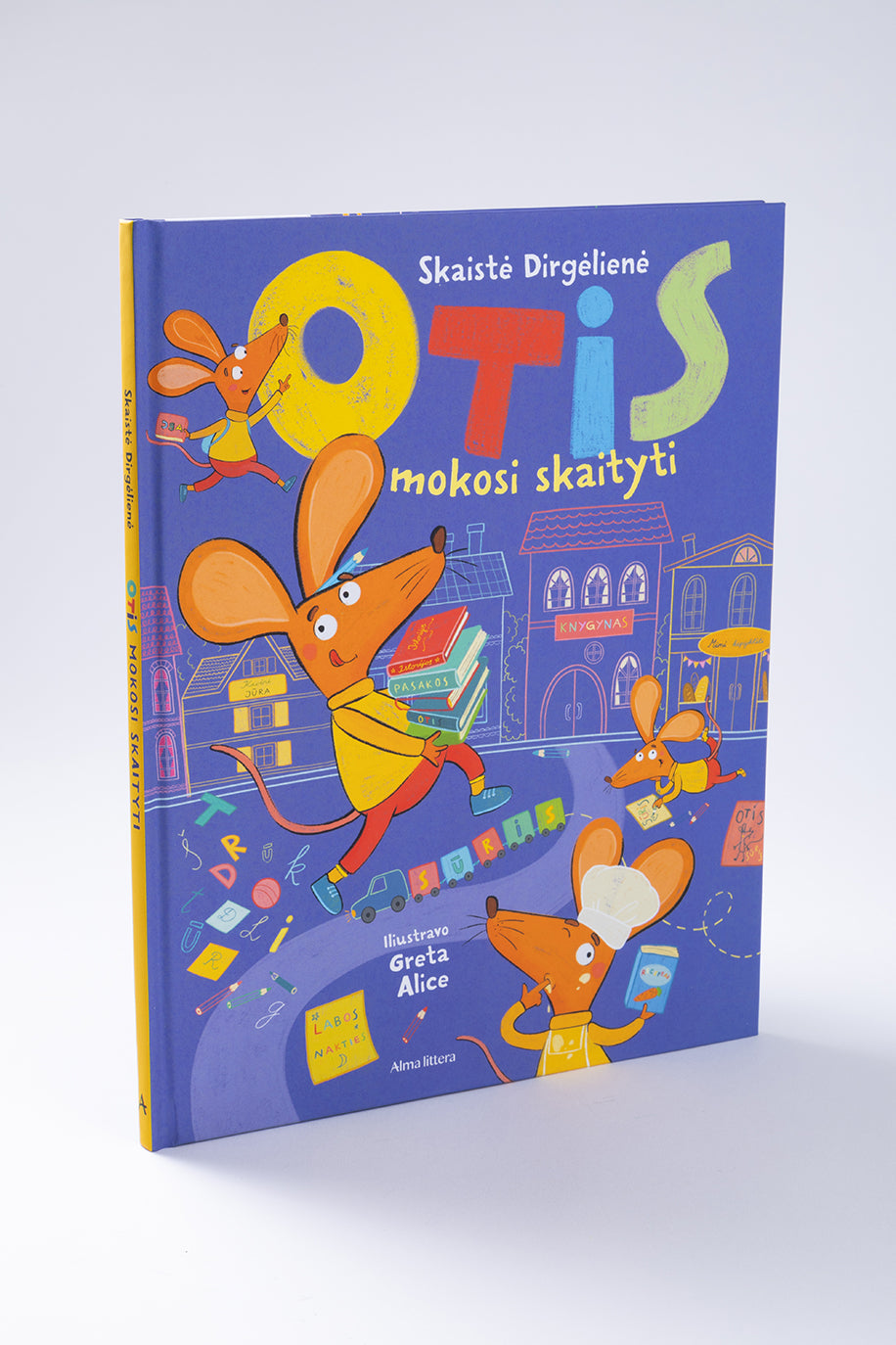 Otis mokosi skaityti