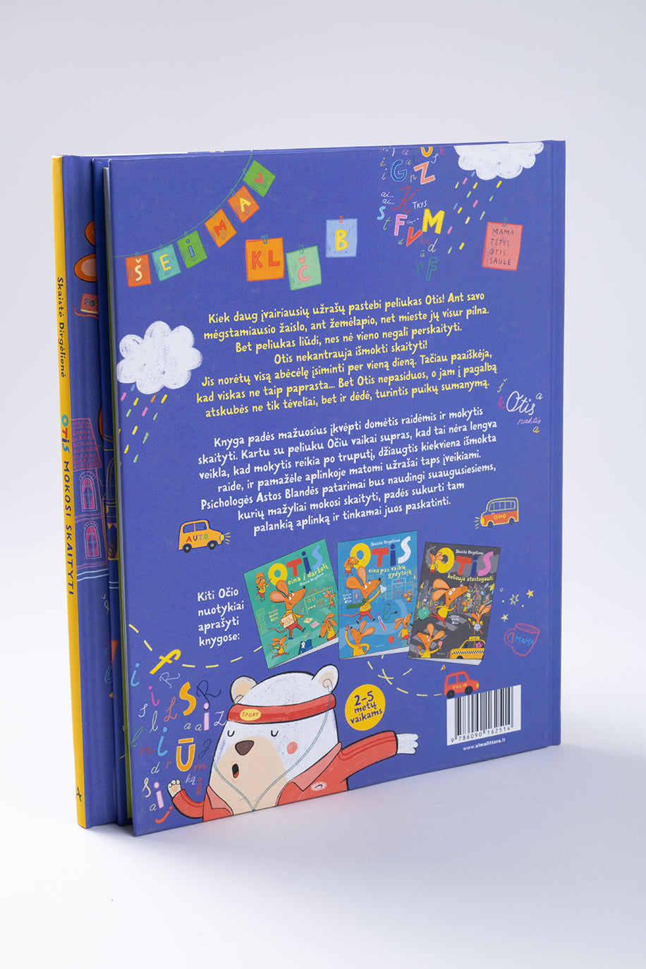 Otis mokosi skaityti