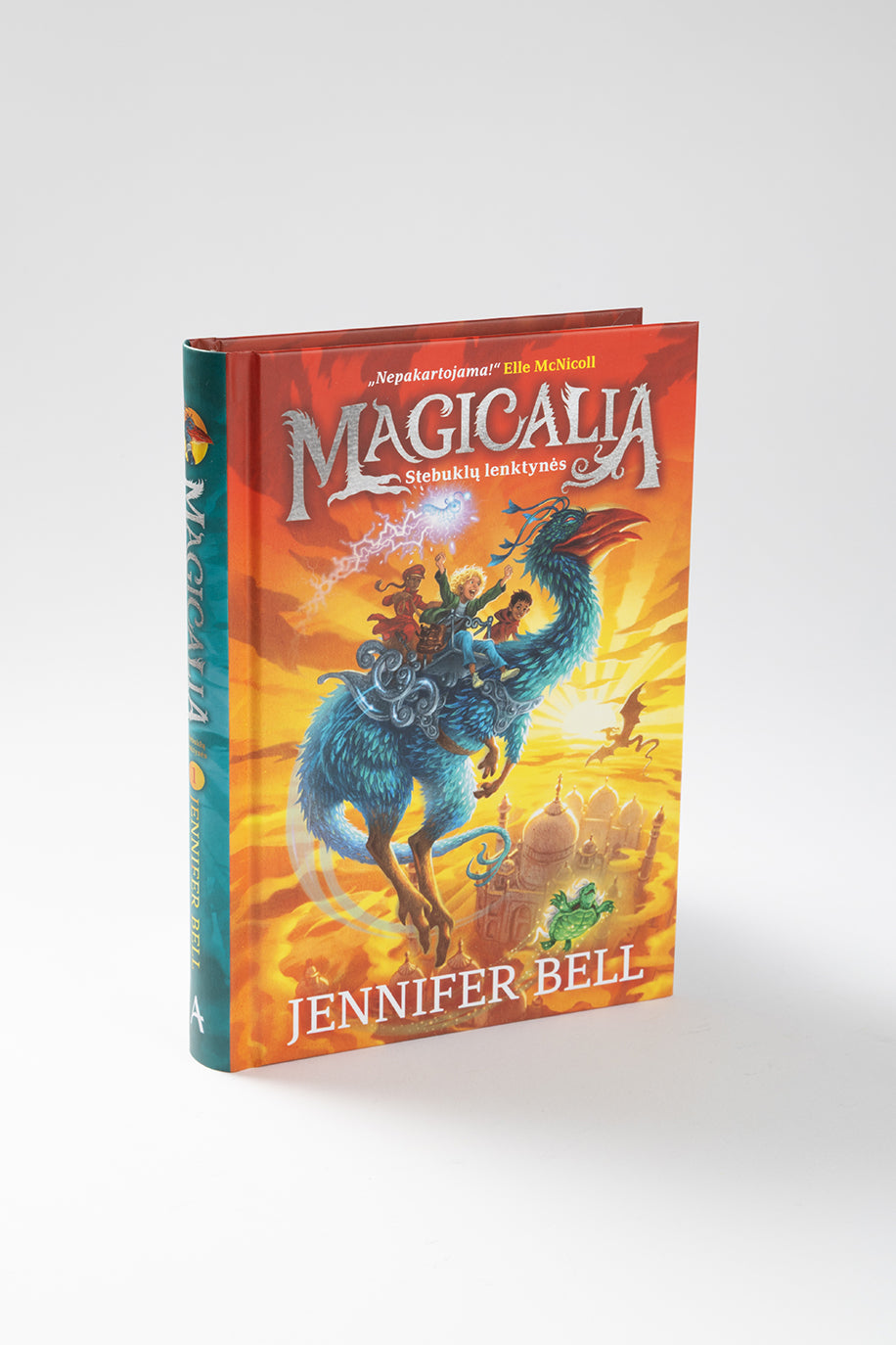 Magicalia. Stebuklų lenktynės. Pirma knyga