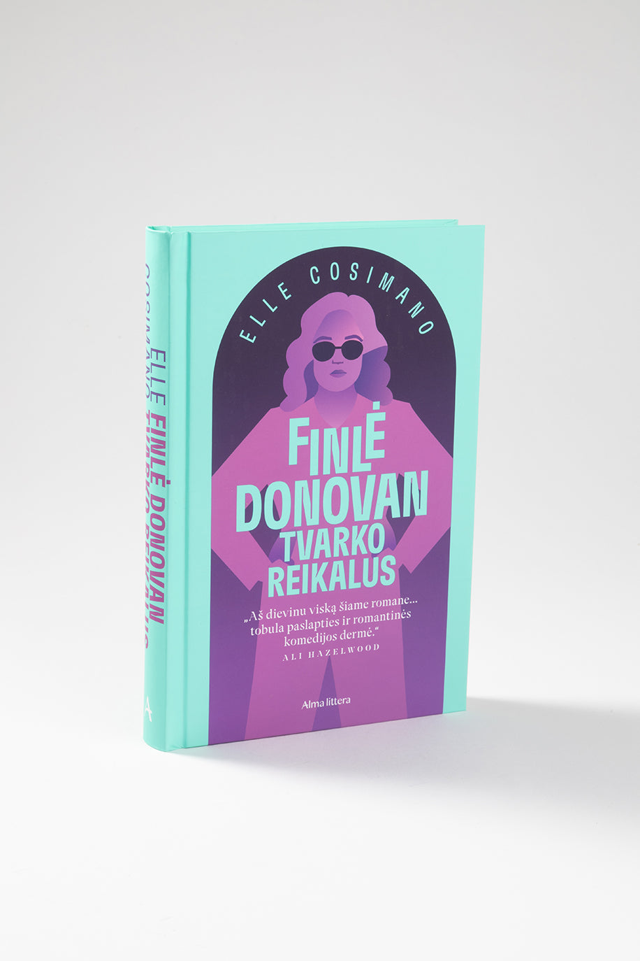 Finlė Donovan tvarko reikalus